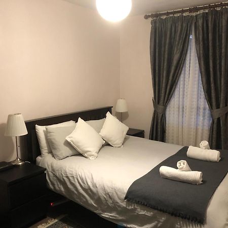 Lovely One-Bed Apartment To Rent In לונדון מראה חיצוני תמונה